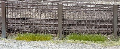 Walthers SceneMaster 949-1103 HO Scale Grass Tufts and Strips Summer, 18 of Each