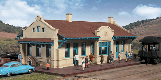 Walthers Cornerstone 933-2920 HO Scale Mission-Style Depot -- Kit