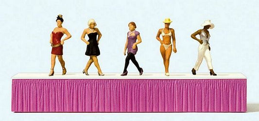 Preiser 10621 HO Scale Working People -- Women Fashion Models on the Catwalk (5)