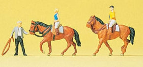Preiser 79185 N Scale Sports & Recreation -- At The Riding School #1