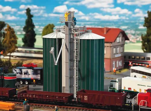 Faller 120260 HO Scale Double Silo w/Elevator -- Kit