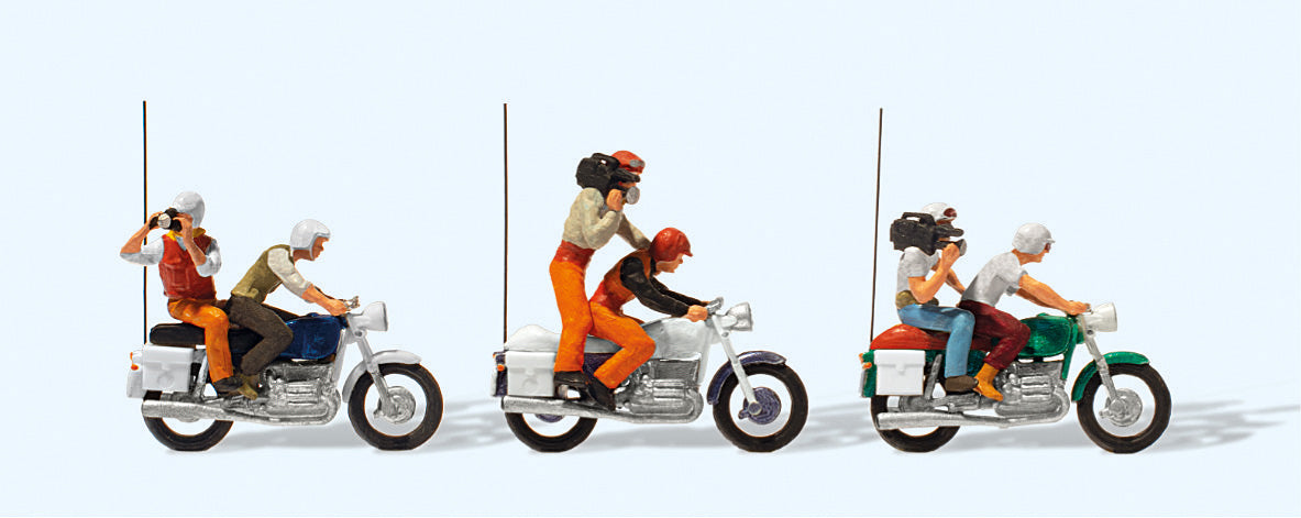 Preiser 25102 HO Scale Motorcyclists - TV & Press