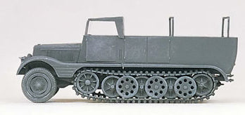 Preiser 16561 HO Scale German Army WWII SdKfz 11 Series Half-Track (Plastic Kit)