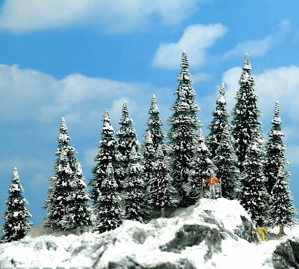 Busch 6566 N Scale Trees (pkg 20) -- Snow Covered Pines 1-3/32 to 2-11/64" 3-6cm Tall