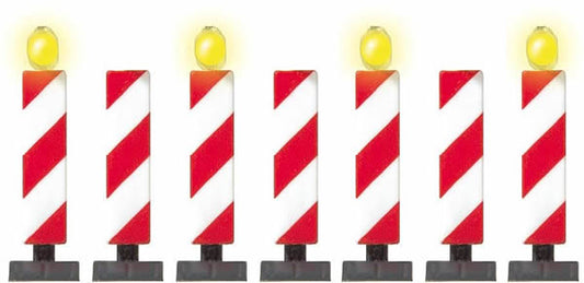 Busch 5948 N Scale Highway Construction Markers/Stanchions -- 4 With LED Lights, 3 Unlighted