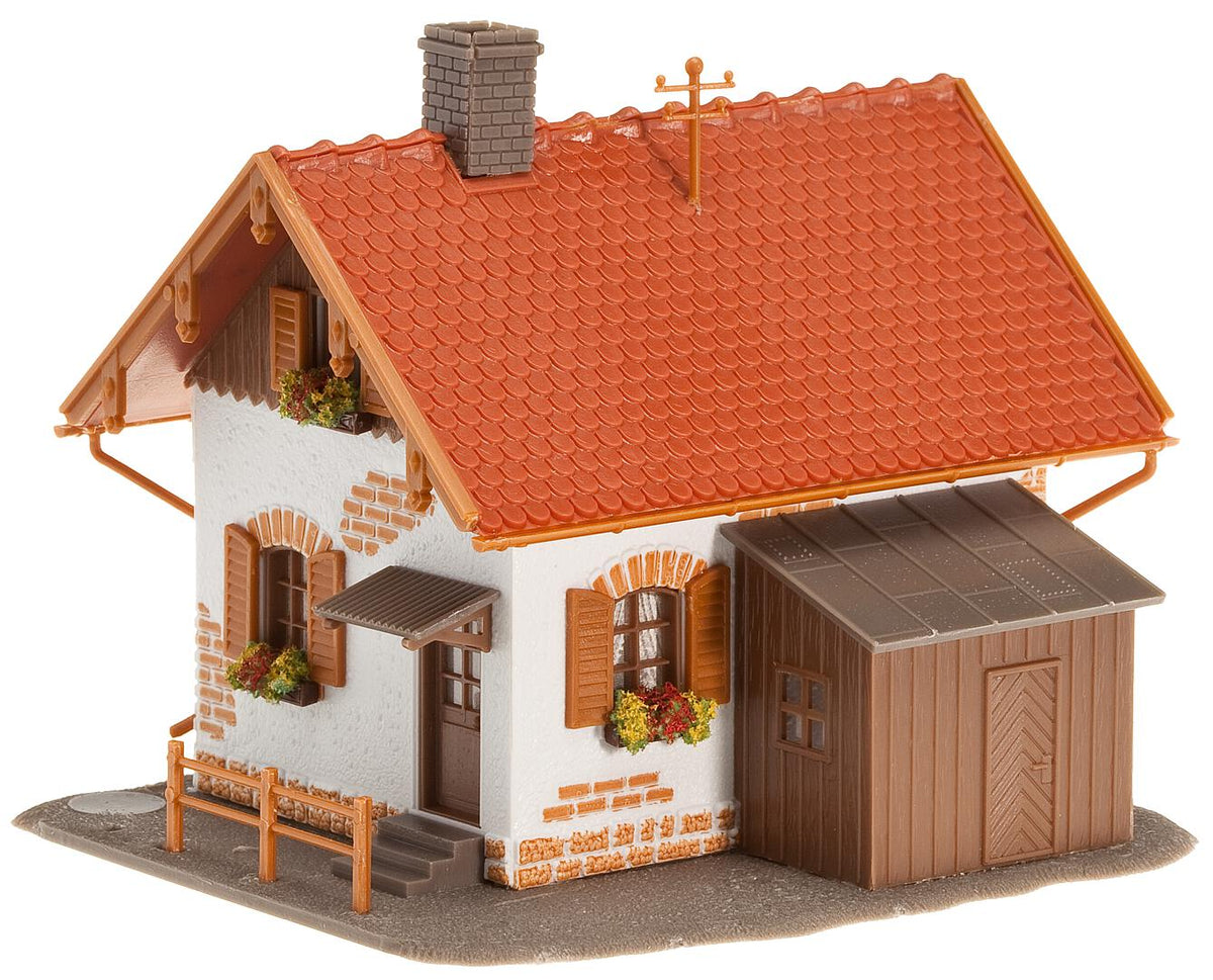 Faller 120130 HO Scale Gatekeeper's Lodge Model Kit
