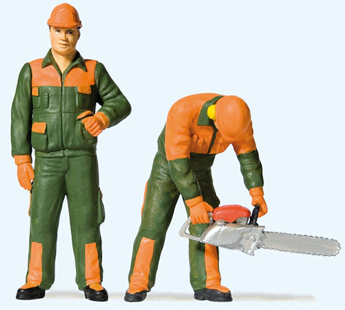 Preiser 44912 G Scale Modern Lumberjacks -- Set #1 (green & orange Uniforms) (2)
