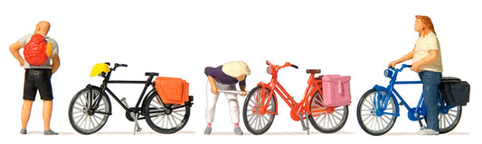 Preiser 10659 HO Scale Cyclists' Short Break w/Bikes Set