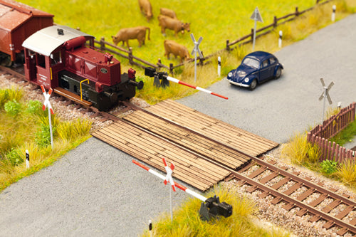 Noch 14624 N Scale Wood Plank Grade Crossing -- Laser-Cut Wood Kit