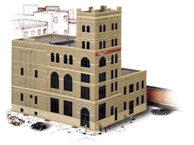 Walthers Cornerstone 933-3024 HO Scale Milwaukee Beer and Ale Brewery -- Kit