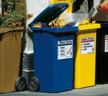 Pola 333206 G Scale Blue Garbage Bins 2-Pack