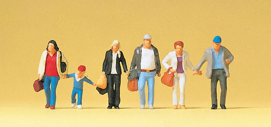 Preiser 10516 HO Scale Walking Travelers Figure Set #1