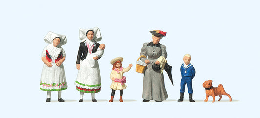 Preiser 24608 HO Scale Spreewald Group Figure Set