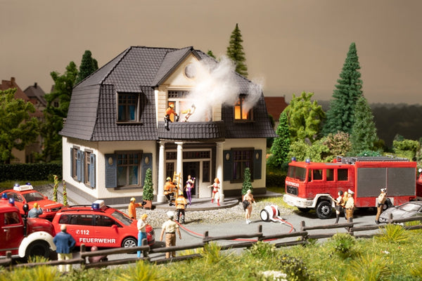 Noch 66507 HO Scale Burning Brothel with Sound Module and 6 Figures --Kit