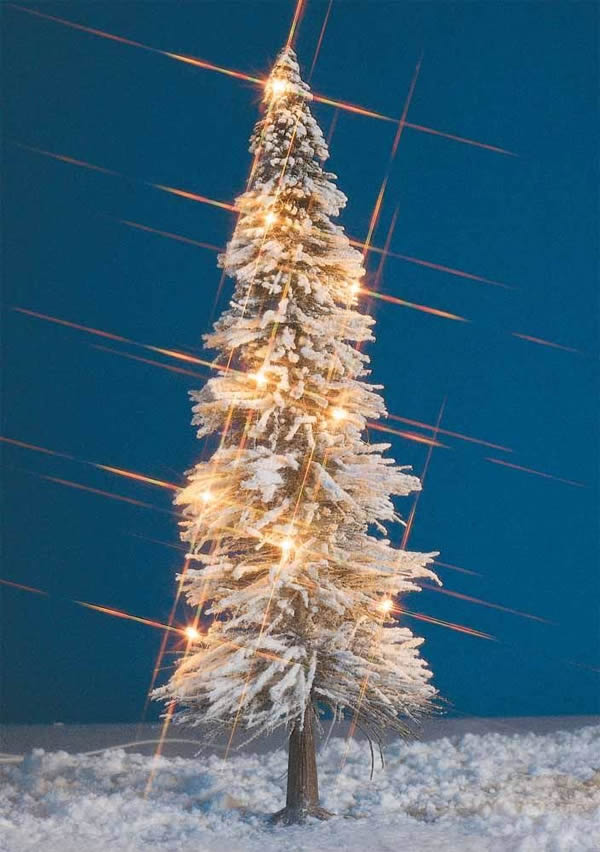 Busch 8624 G Scale Christmas Tree w/Lights -- 8"  20cm