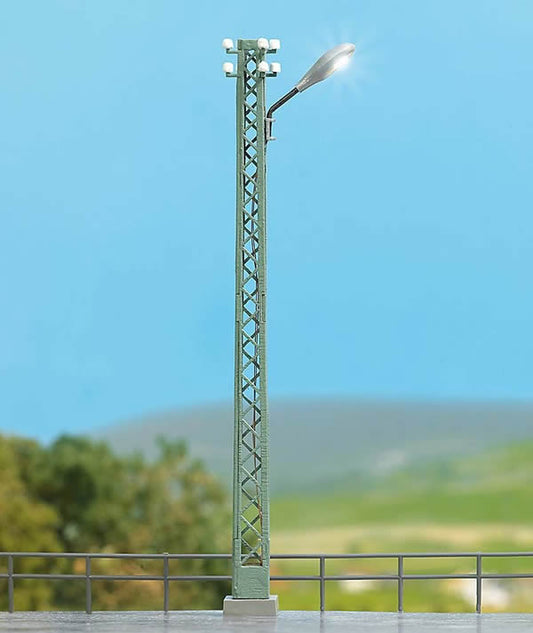 Busch 4151 HO Scale Lattice-Mast Light -- 4-1/8"  10.5cm Tall