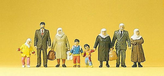 Preiser 10343 HO Scale Pedestrians -- Travelers