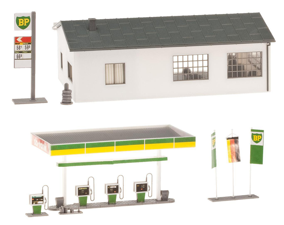 Faller 130345 HO Scale Petrol Station w/Service Bay Kit