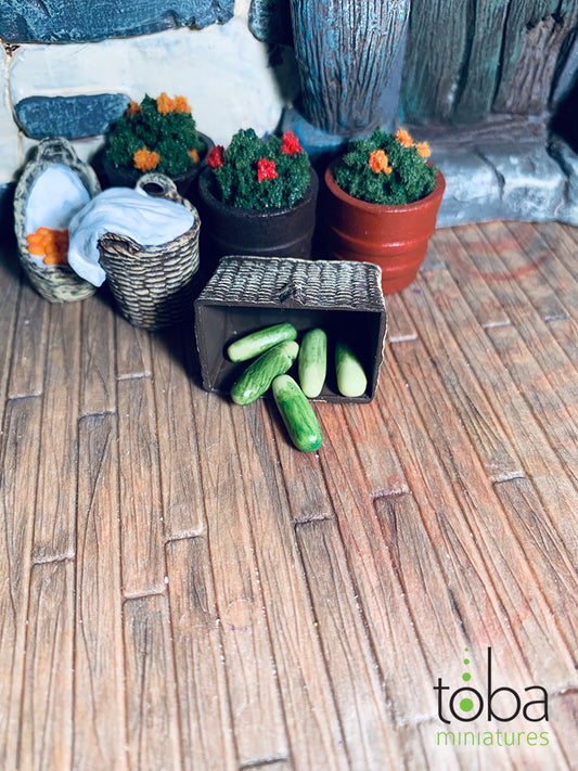 Toba Miniatures 1030 1/12 Scale Cucumbers (5)