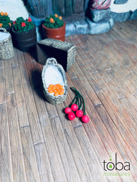 Toba Miniatures 1043 1/12 Scale Cherries (5)