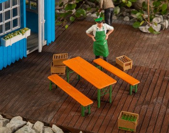Pola 333222 G Scale Beer Table and Benches