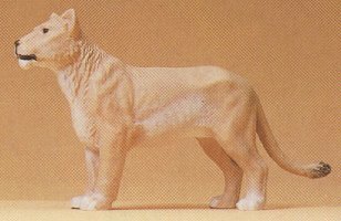 Preiser 47506 1/25 Scale Wild Animal Figures Lioness Standing