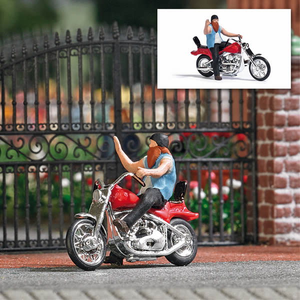 Busch 7861 HO Scale American Motorcycle with Biker Figure - Assembled