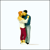 Preiser 28122 HO Scale Kissing Couple