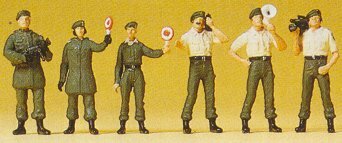 Preiser 10394 HO Scale German Police -- Border Guards