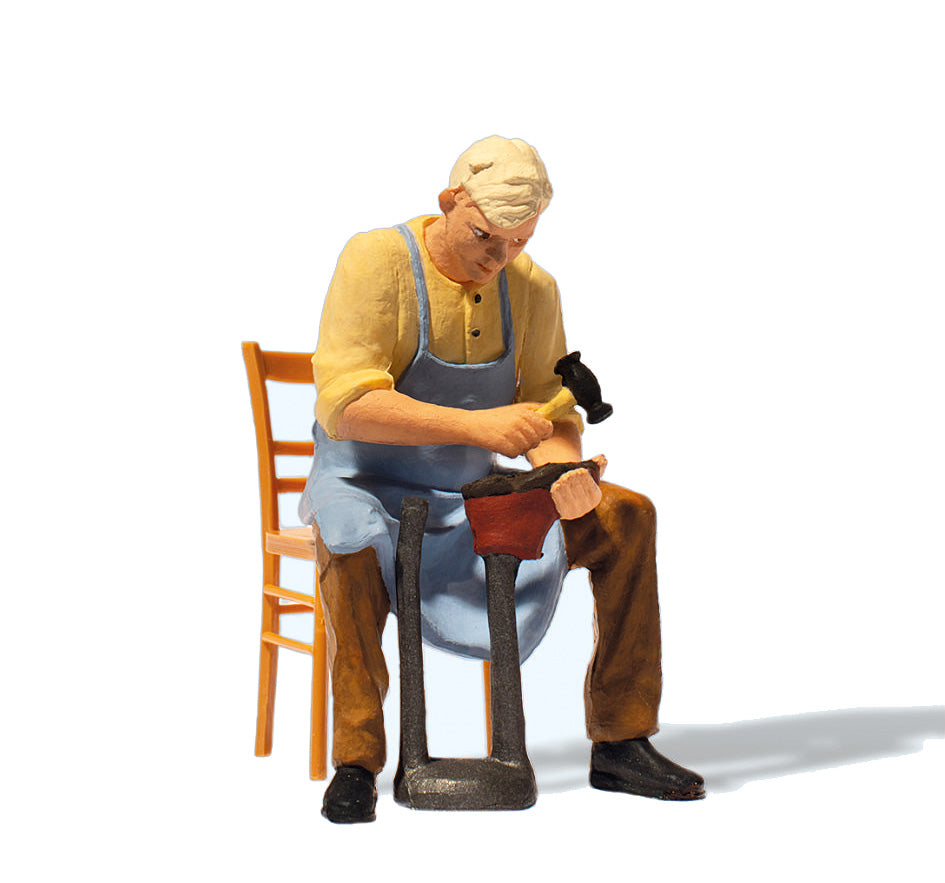 Preiser 45529 G Scale Shoemaker / Cobbler Figure