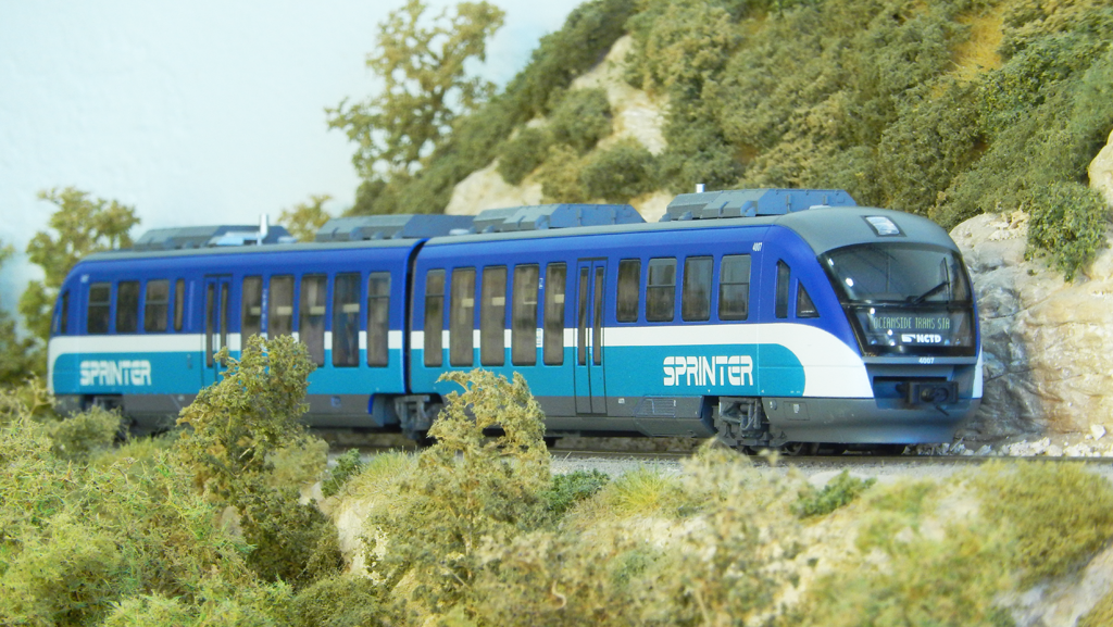 Piko 52096-S HO Scale NCTD Sprinter 4007 Diesel, Sound