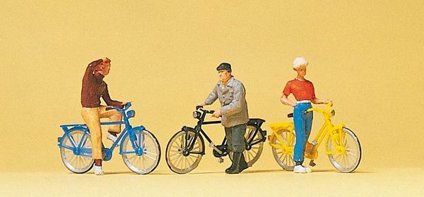 Preiser 10515 HO Scale Cyclists Waiting At The Railroad Crossing