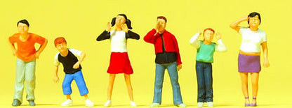 Preiser 10556 HO Scale Children -- pkg(6)