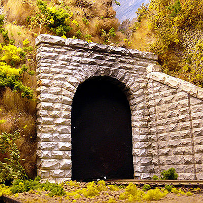 Chooch Enterprises 8340 HO Scale Single-Track Cut Stone Tunnel Portal