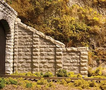 Chooch Enterprises 8402 HO Scale Cut Stone Sloped Tunnel Abutment 2-Pack