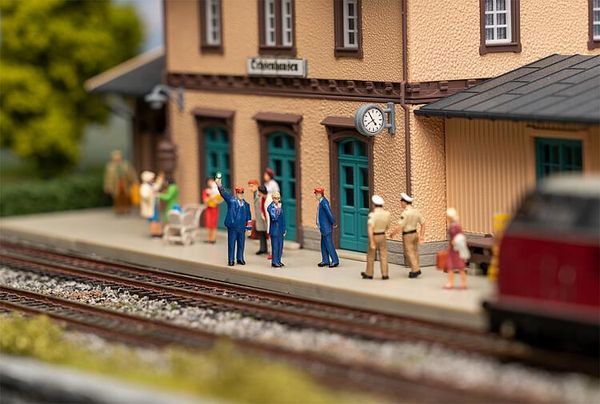 Faller 180237 HO Scale Railway Workers with Signal Horn with Sound Module and Speaker -- pkg(4)