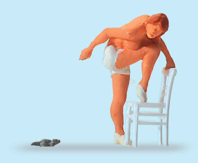 Preiser 29097 HO Scale People At Home -- Escaping The Mouse