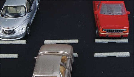 Walthers SceneMaster 949-4178 HO Scale Parking Lot Concrete Bumpers pkg(12)