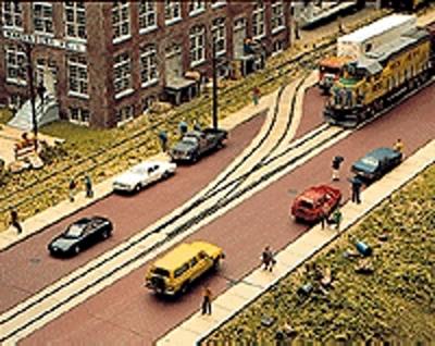 Walthers Cornerstone 933-3156 HO Scale Brick Street System Straight (10)