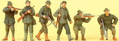 Preiser 10552 HO Scale Sports & Recreation -- Hunters w/Rifles pkg(6)