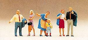 Preiser 10279 HO Scale Pedestrians -- Family in City