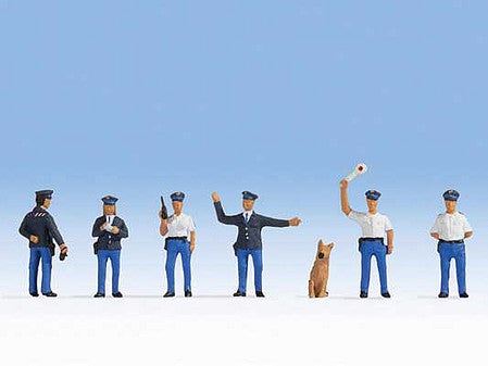 Noch 15077 HO Scale Netherlands Police -- 6 Police and Dog