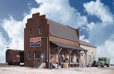 Walthers Cornerstone 933-3090 HO Scale Columbia Feed Mill -- Kit