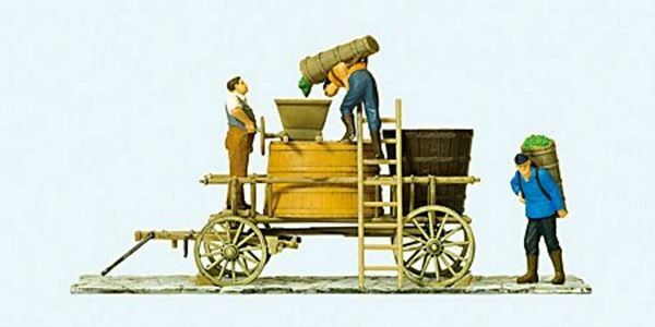 Preiser 30398 HO Scale Wine Wagon Standing w/Vat & Grape Press Details