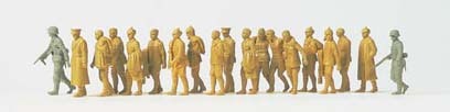 Preiser 16577 HO Scale Unpainted Figure Set -- 2 Guards With Russian Prisoners