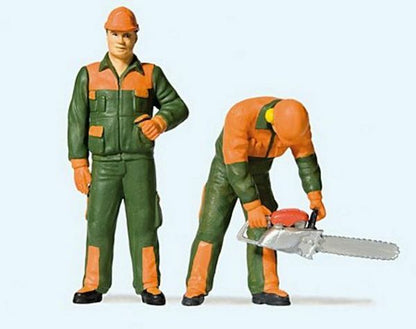 Preiser 44912 G Scale Modern Lumberjacks -- Set #1 (green & orange Uniforms) (2)