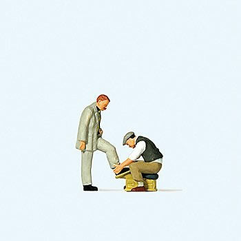 Preiser 28184 HO Scale Shoe Shine Boy & Customer