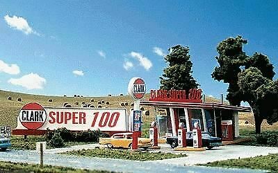 Blair Line 087 N Scale Clark Oil Gas Station 1-1/2 x 2-1/2" 3.8