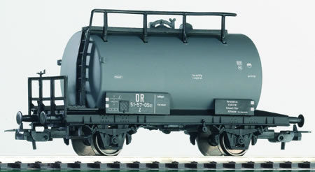 Piko 57715 HO Scale 1/87 Tank Car DR III