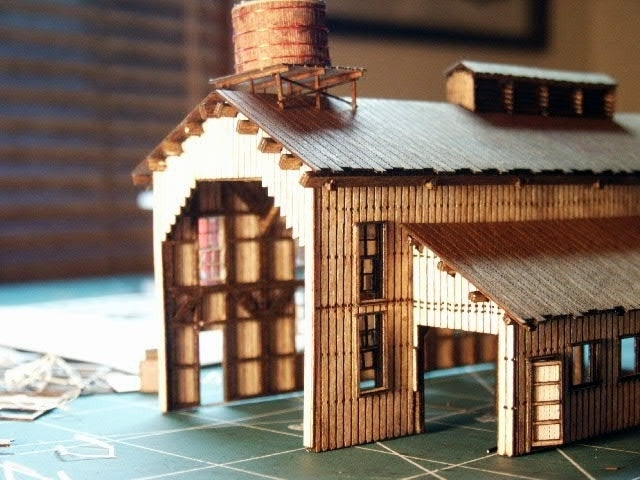 RS Laser Kits 3004 N Engine House No/Doors